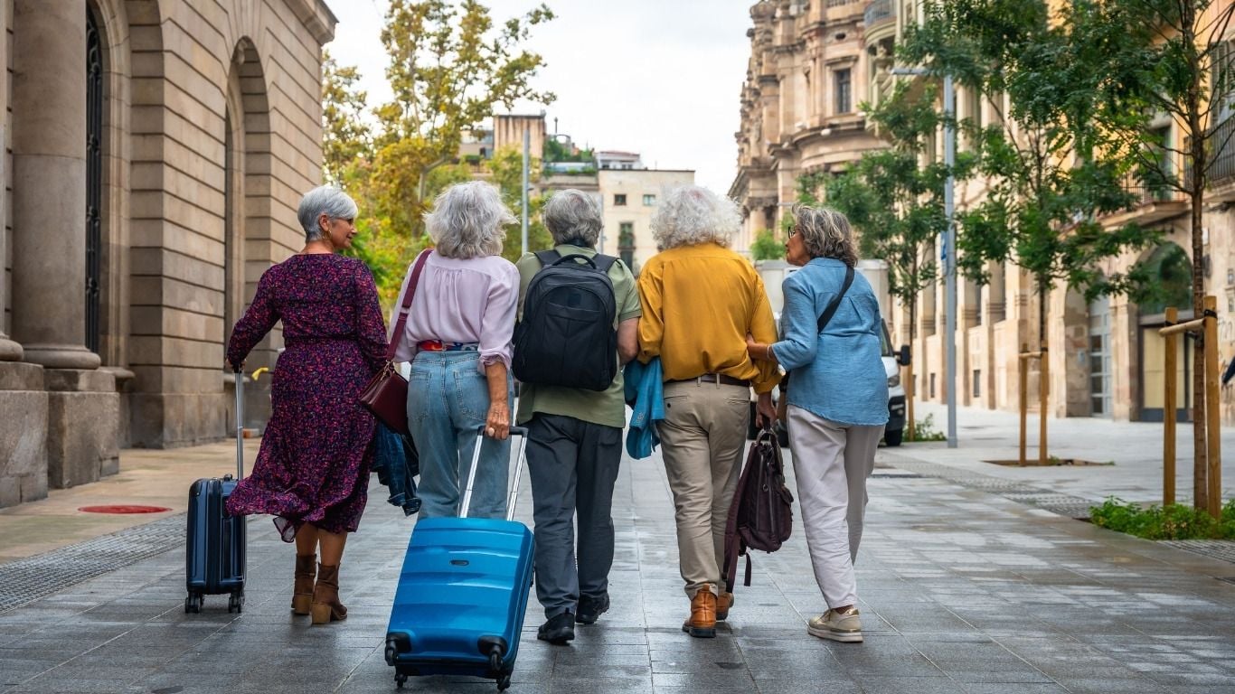 Luxury Group Travel: Why Traveling Together Creates Better Memories Luxury Group Travel: Why Traveling Together Creates Better Memories